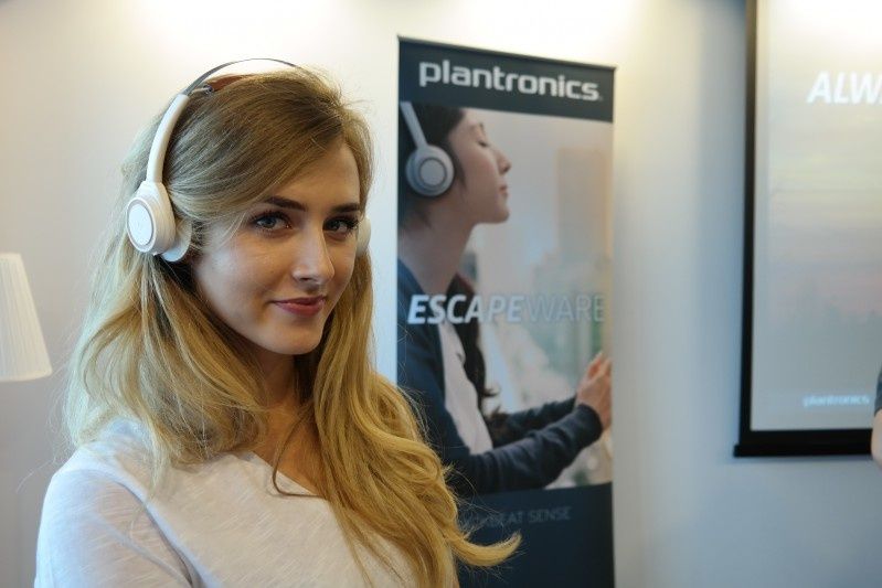 Plantronics BackBeat SENSE: nowa jakość bezprzewodowych słuchawek