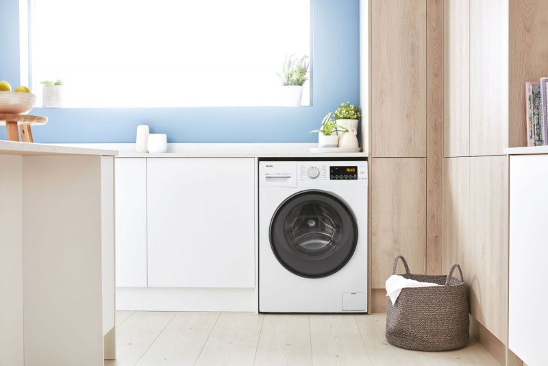 Czystsze pranie i mniej zagnieceń - pralki Haier z serii 39 z funkcją prania parowego