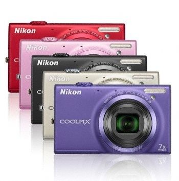 Pięć nowych stylowych aparatów kompaktowych COOLPIX