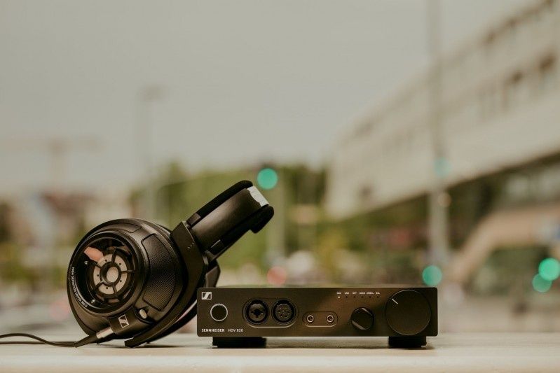 SENNHEISER HD 820 - wyznaczają nowy standard audiofilskiego brzmienia