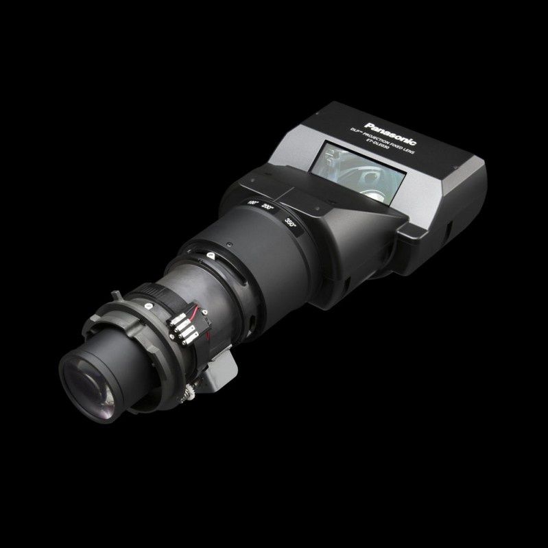 Panasonic - obiektyw o najkrótszej ogniskowej dla projektorów  z technologią 1-Chip DLP