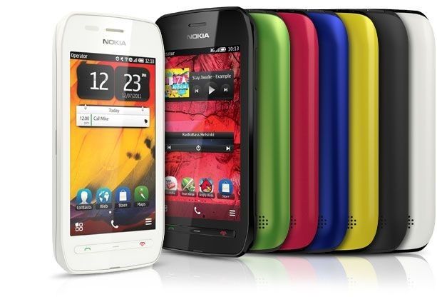 Kolorowy i przystępny cenowo telefon Nokia 603 