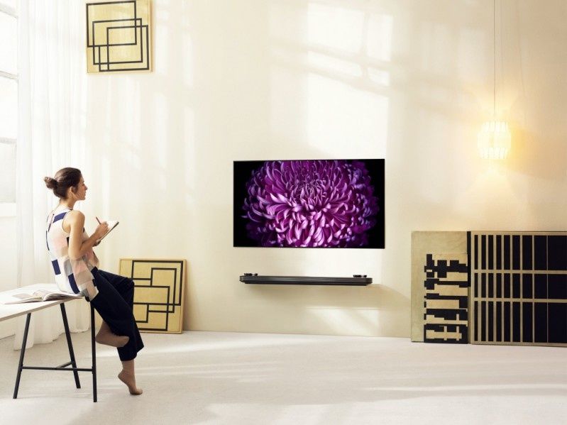 Flagowe telewizory na 2017 rok - LG  SIGNATURE OLED serii W