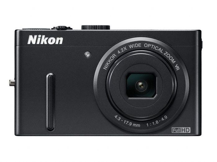 Nikon COOLPIX P300 - kompakt z superjasnym szerokokątnym obiektywem