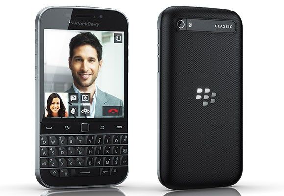 BlackBerry Classic i Garmin Dash Cam 20 w ofercie Play