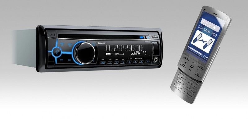 Clarion CZ302E -  radioodtwarzacz z kolekcji 2012 