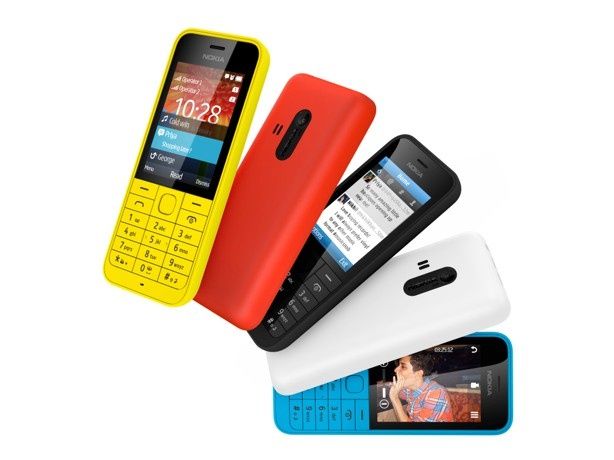 Nokia 220 - przystępny cenowo telefon z dostępem do internetu