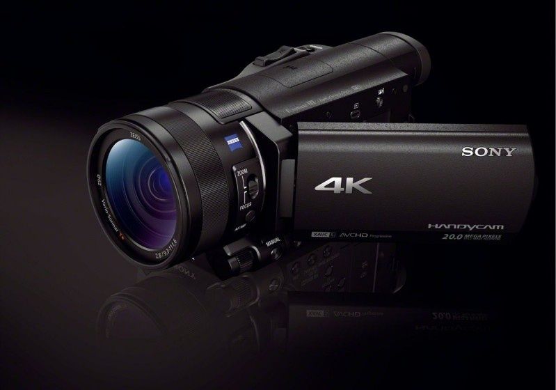 Nowości CES 2014 - kamera AX100E