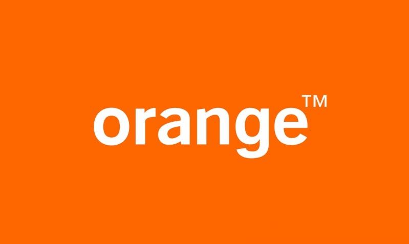 Nowy smartfon co rok i roaming w abonamencie tylko w Orange