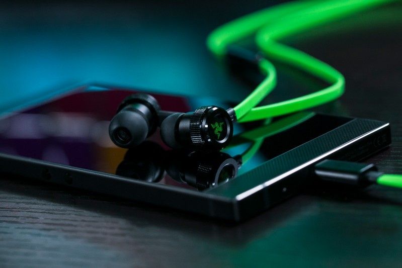Razer zapowiada słuchawki Hammerhead UBS-C do Razer Phone i innych urządzeń mobilnych oraz Hammerhead iOS Mercury Edition