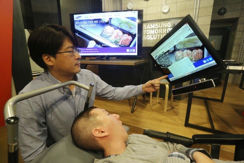 Samsung prezentuje EYECAN+, mysz sterowaną wzrokiem dla osób niepełnosprawnych