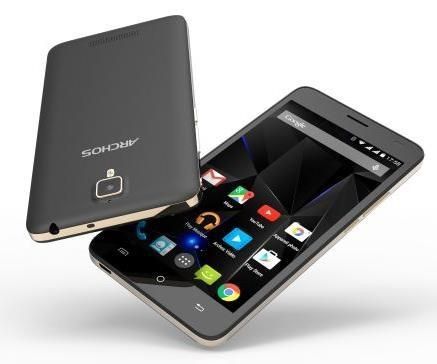 Debiut funkcjonalnego smartfona ARCHOS 50d Oxygen