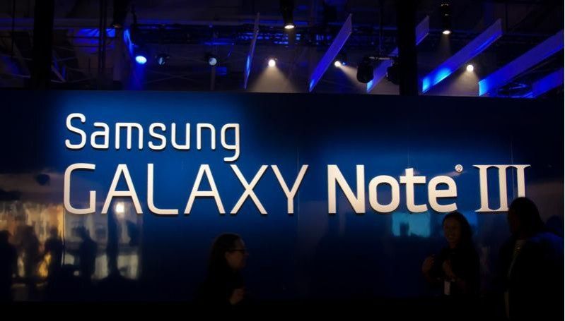 Samsung GALAXY Note 3 + Gear (wideo)