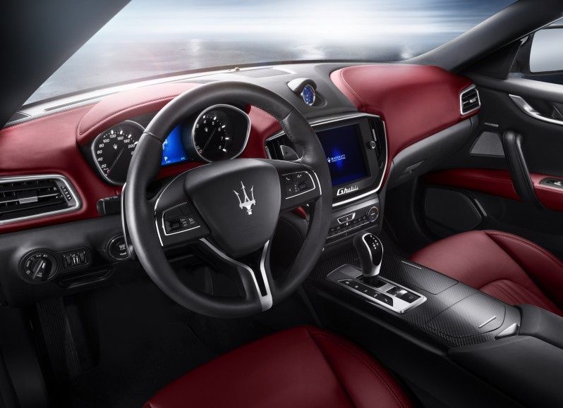 Nowe Maserati Ghibli z systemem dźwięku przestrzennego od Bowers & Wilkins