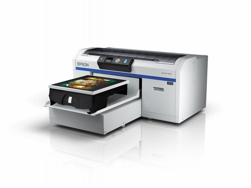 Epson wchodzi na rynek urządzeń do drukowania  bezpośrednio na odzieży (DTG)