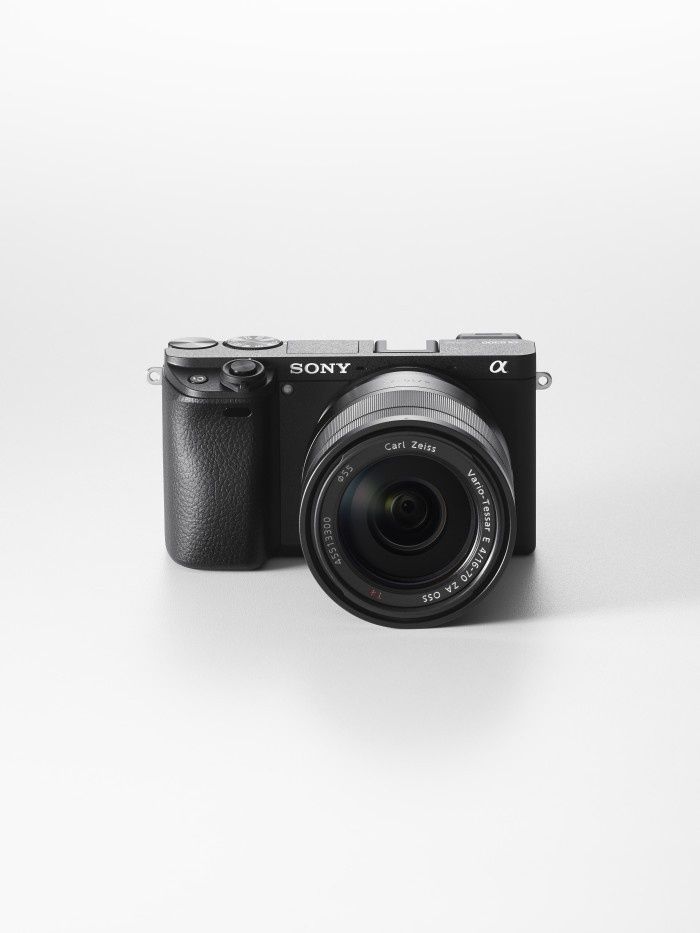 Sony przedstawia nowy aparat α6300