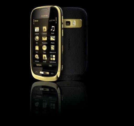 Nokia i Microsoft wzbogacają smartfony z systemem Symbian Belle