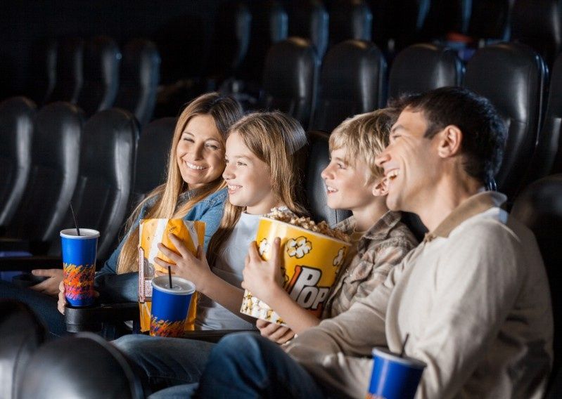 Play rozdaje zniżki na bilety do kin CINEMA CITY wszystkim użytkownikom ofert rodzinnych