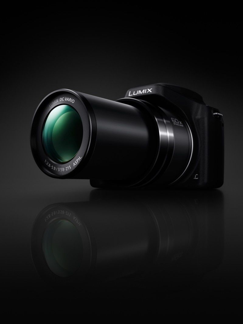 Panasonic przedstawia nowy aparat LUMIX FZ82