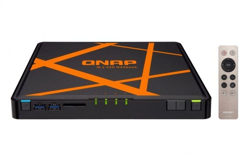 QNAP prezentuje 4-zatokowego NASbooka TBS-453A, czyli przenośny serwer NAS z obsługą dysków SSD M.2 oraz wbudowanym przełącznikiem