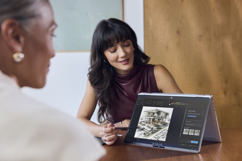 HP napędza nowy rozdział Inteligentnej Pracy  Nagradzana seria komercyjna HP EliteBook X G2 platformą przyszłości dla pracy opartej na AI