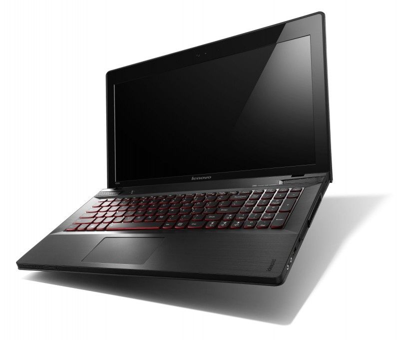 Lenovo IdeaPad Y500 w sprzedaży w Polsce (3299 pln)