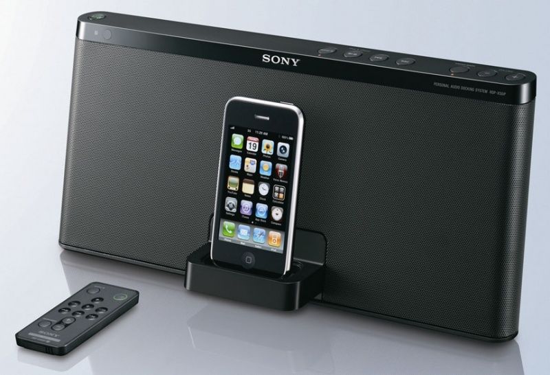 Nowe głośniki Sony z dokiem do iPoda lub telefonu iPhone