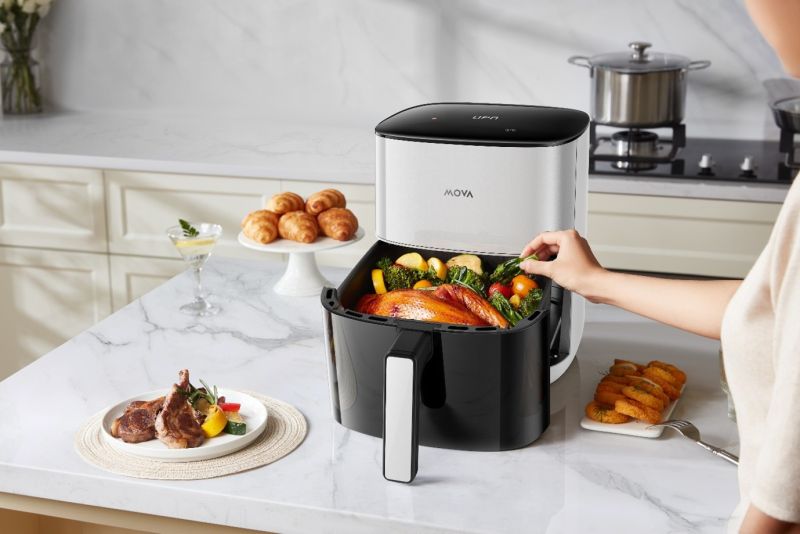Mocniejszy, zdrowszy i bardziej inteligentny: MOVA przedstawia ewolucję swojego hitu – airfryer AeroChef FD10s Pro
