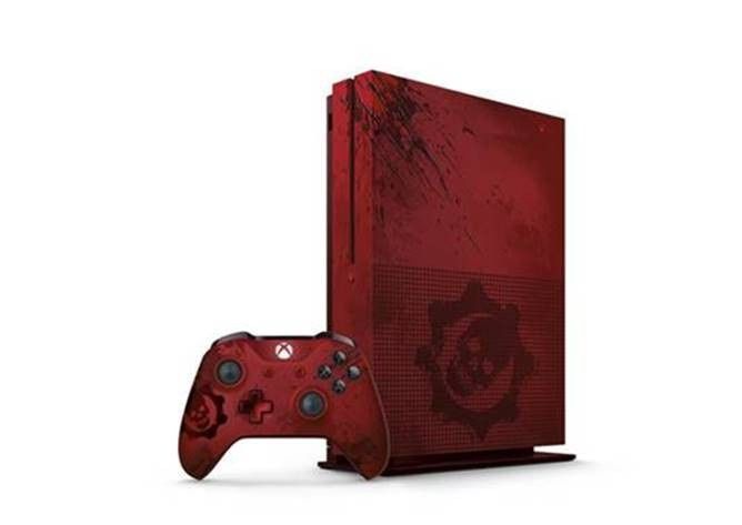 Xbox One S dostępny w sprzedaży od 2 sierpnia 2016. Limitowana edycja Gears of War 4 