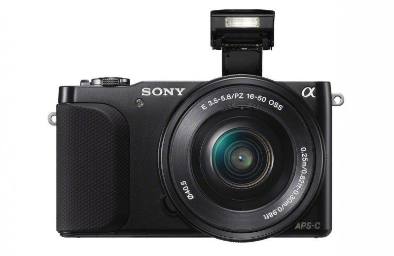 Sony NEX-3N - aparat z matrycą APS-C i wymiennymi obiektywami. 210 g wagi