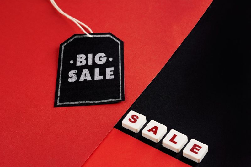 Black Friday – czy warto kupować na raty?