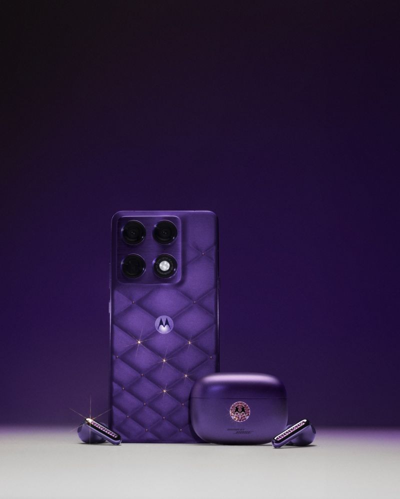 Motorola signature w wersji inspirowanej nocnym niebem. Nowa odsłona Brilliant Collection z kryształami Swarovski