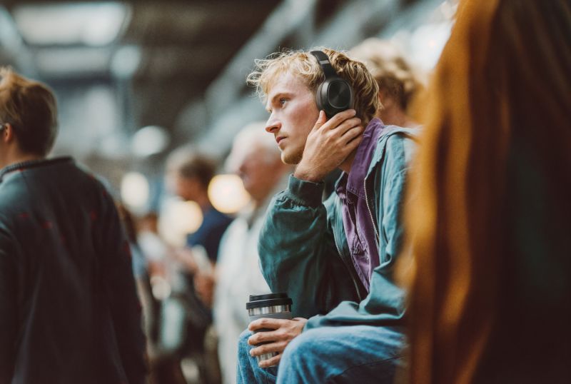 Oto mobilne słuchawki wokółuszne Hama Spirit Calypso X - jedne z pierwszych z wymienną baterią. Posłużą dłuuuugie lata