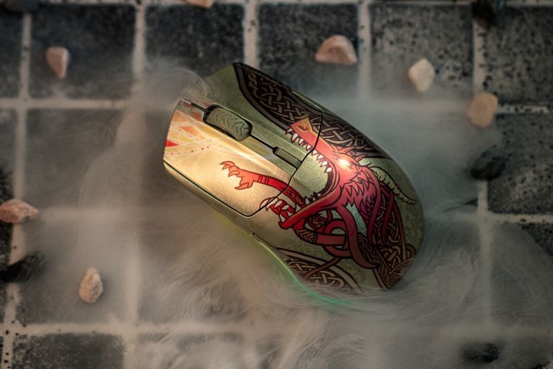 STEELSERIES I VALVE PREZENTUJĄ LIMITOWANĄ KOLEKCJĘ CS2 DRAGON LORE