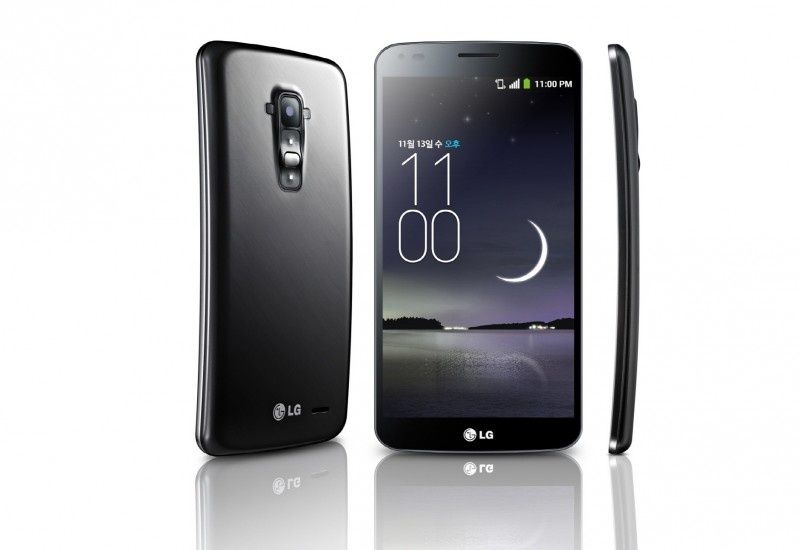 LG G Flex z bliska (wideo)