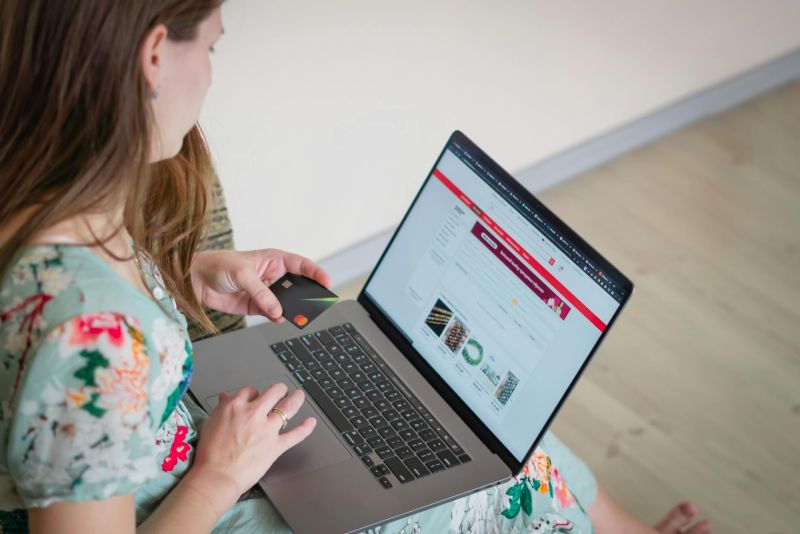 Najważniejsze funkcje sklepu internetowego w 2026 – co oferuje PrestaShop?