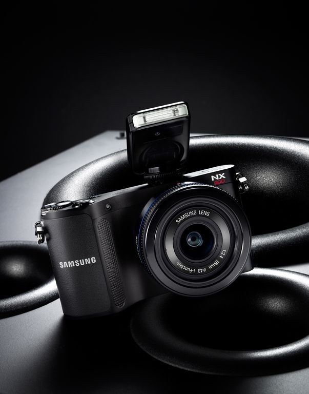 Nowości IFA 2011 Samsung: kamera i aparaty fotograficzne
