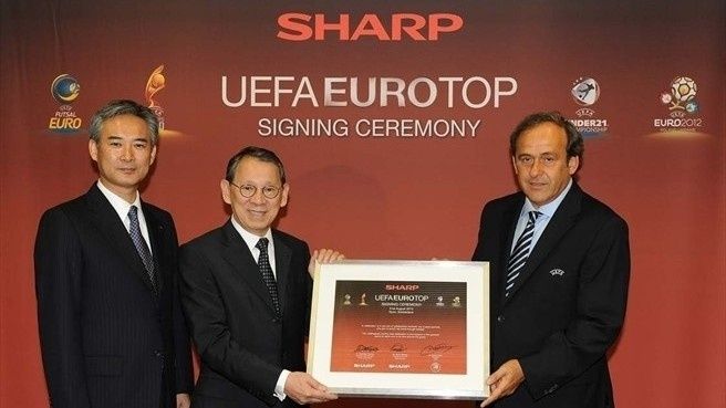 Sharp podpisał umowę EUROTOP z UEFA