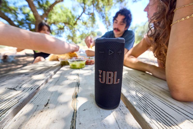 JBL Grip