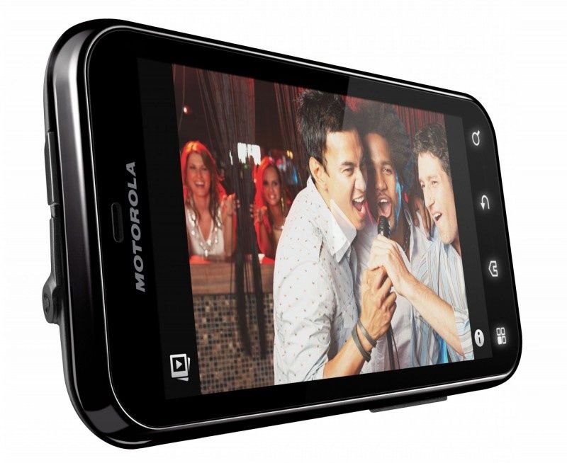 Motorola DEFY - niezawodny smartfon na Androidzie