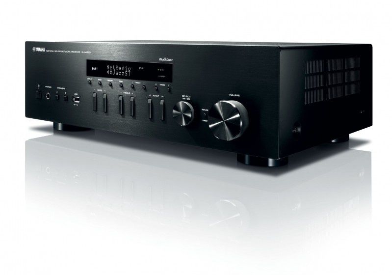 Yamaha R-N402D: sieciowy amplituner z wybitną jakością dźwięku i obsługą MusicCast