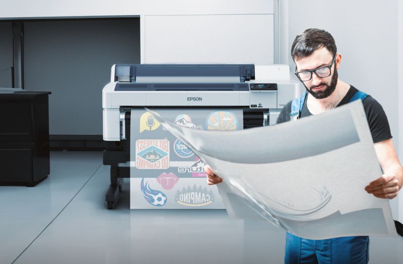 Epson prezentuje pierwszą drukarkę do tekstyliów w technologii DTFilm