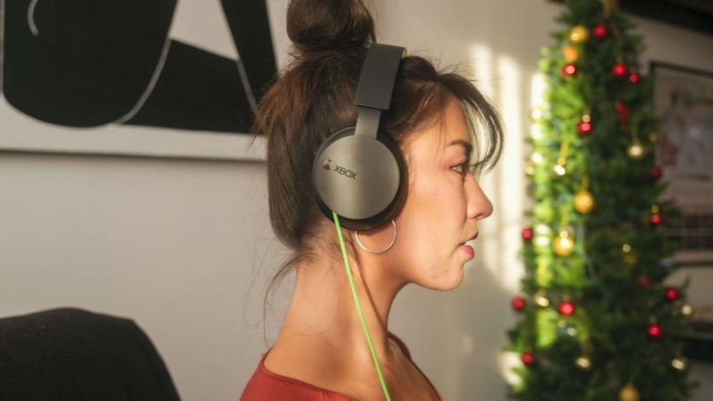 Podłącz i graj za pomocą nowego zestawu słuchawkowego Xbox Stereo Headset