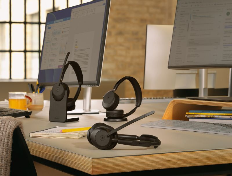 Jabra Evolve3 65 Flex, Evolve3 65 i Evolve3 45 debiutują w Polsce