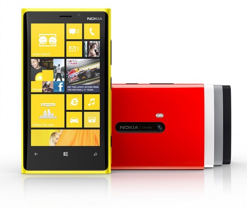 Rusza sprzedaż Nokia Lumia 920 oraz Nokia Lumia 820 (wideo)